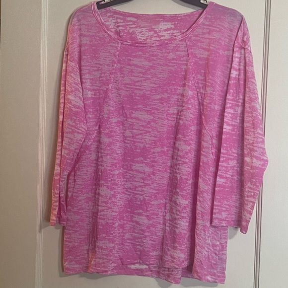 Betsey Johnson Tops - Pink Betsey Johnson tshirt. 3/4 sleeve